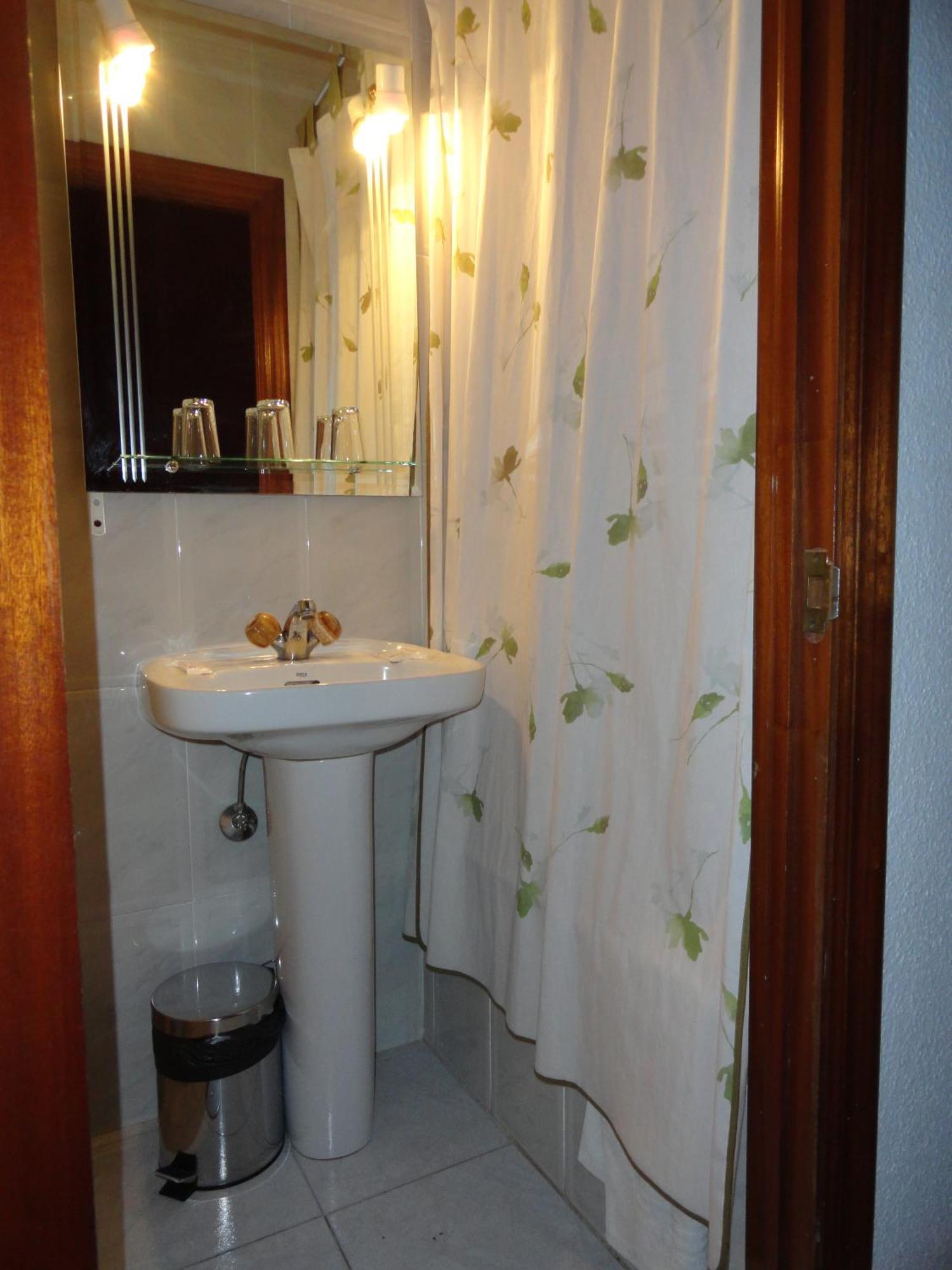 Hotel Fuencarral Kryse&Breogan Madrid Esterno foto
